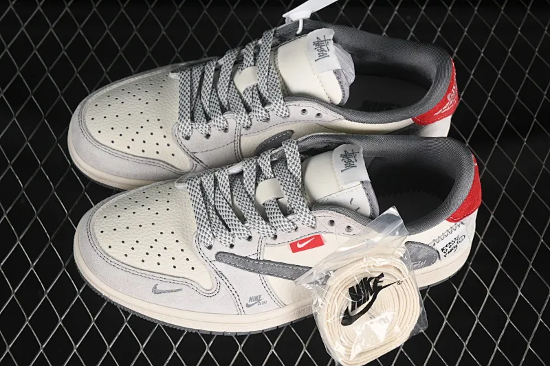 All categories Air Jordan Jordan series basketball shoes Air Jordan 1 Low high-end customized low-top sneakers Travis Scott x Fragment Design x Air Jordan 1 Low OG SP AJ1 Joe 1 Stussi joint gray and red fabric low-top cultural casual sneakers YX5066-300